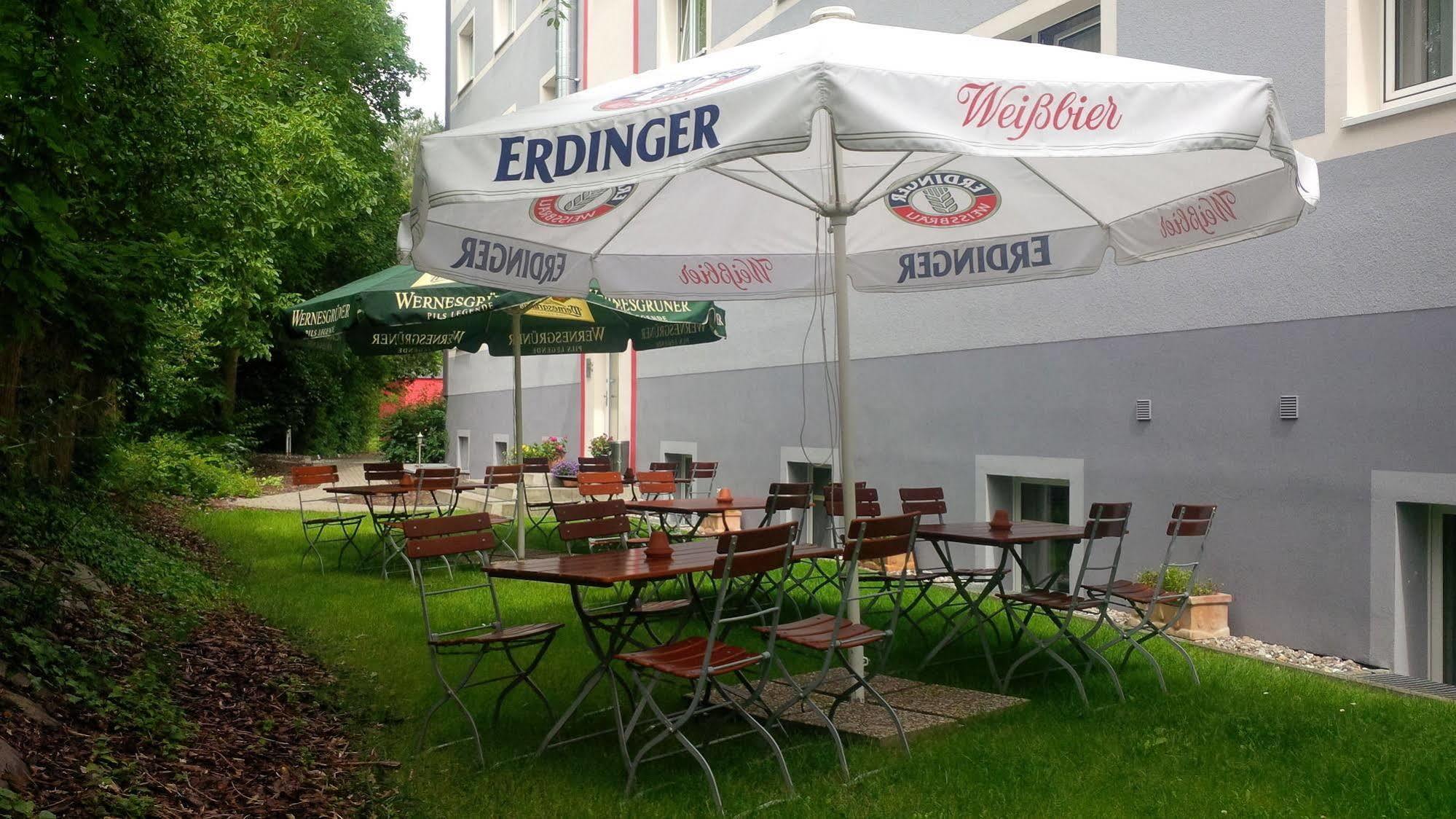 Hostel & Bistro Haus Der Horizonte Bad Doberan Exteriör bild